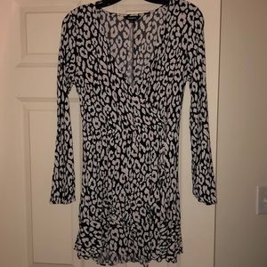 Black white leopard dress Express Medium